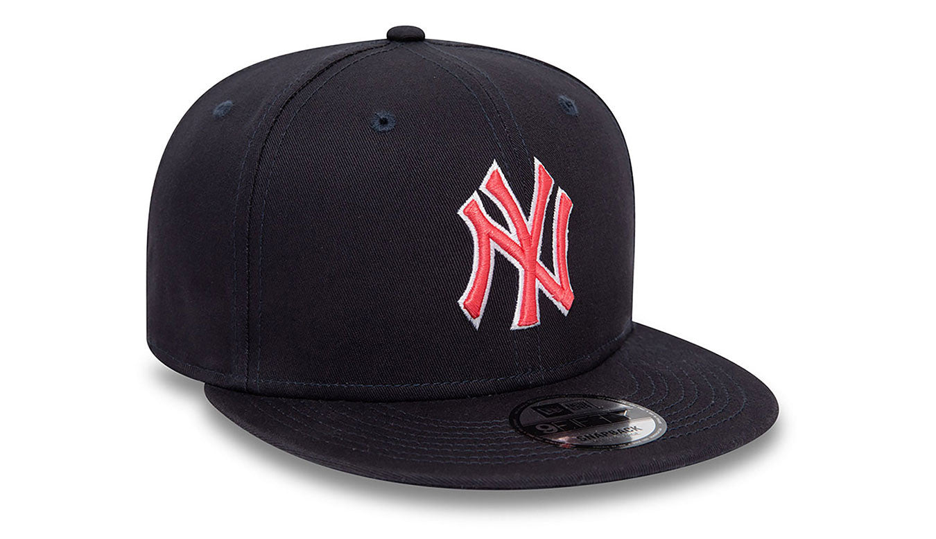 gorra new era outline 9fifty neyyan nvylvr