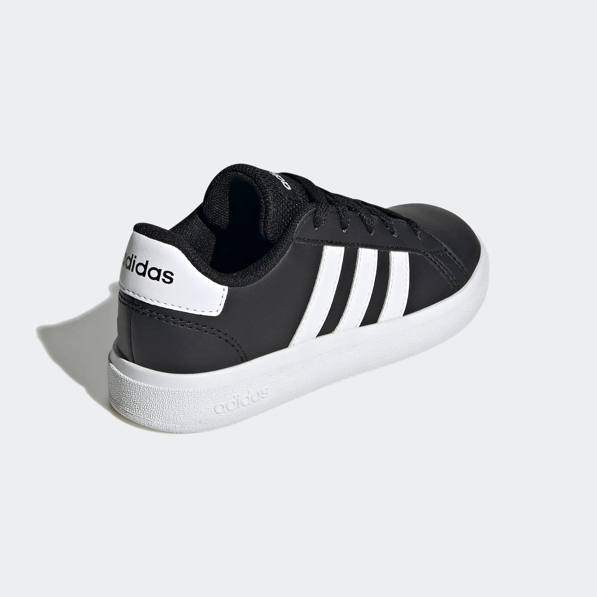 tenis adidas grand court 2.0 k