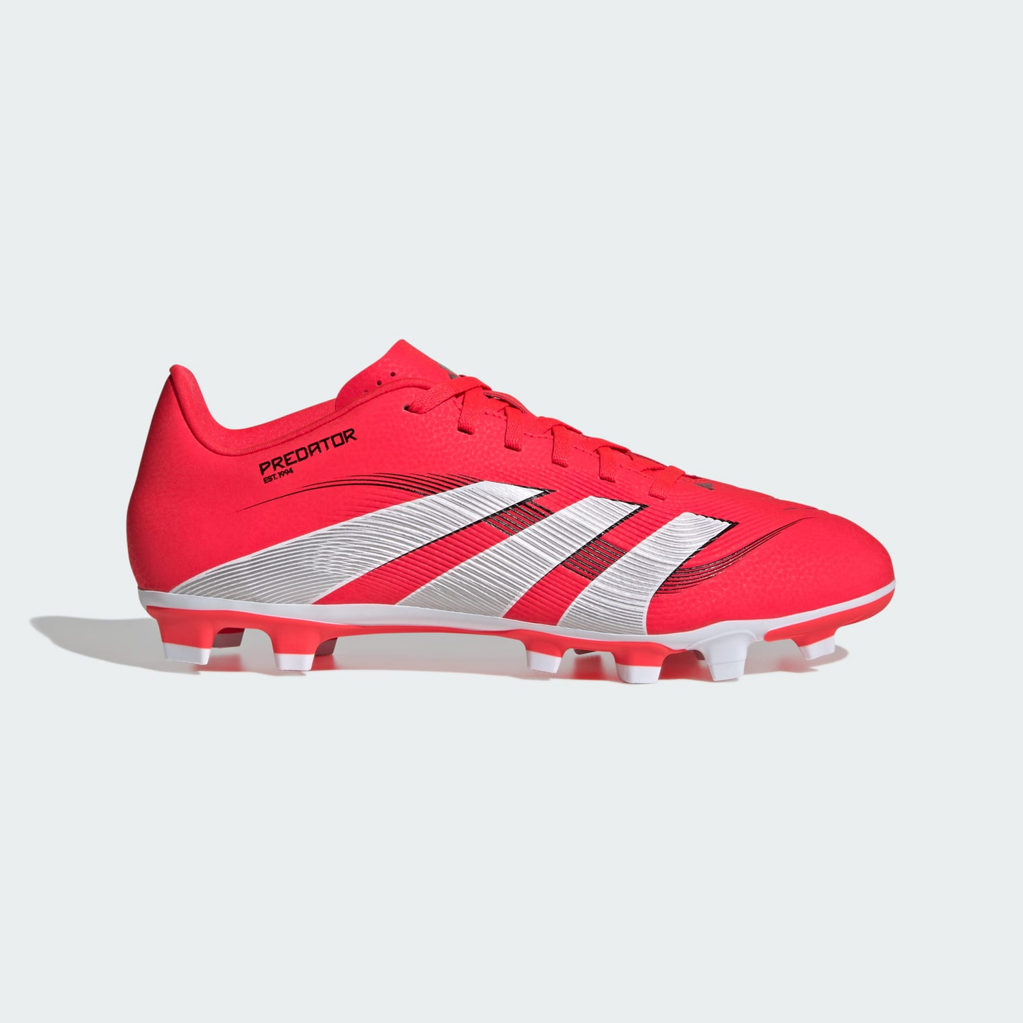 tenis adidas predator club fg/mg lucred/ftwwht/cblack