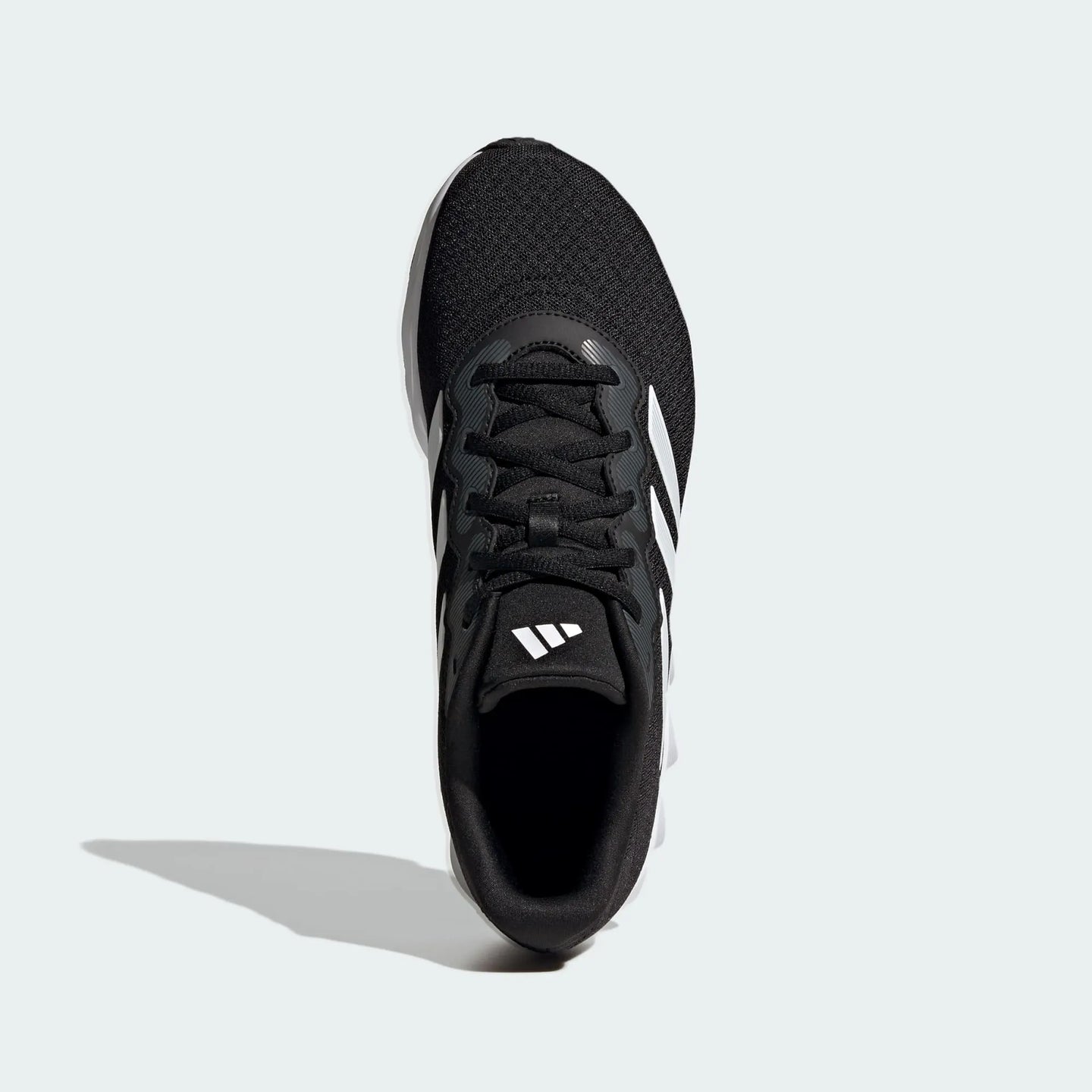 tenis adidas shift run u