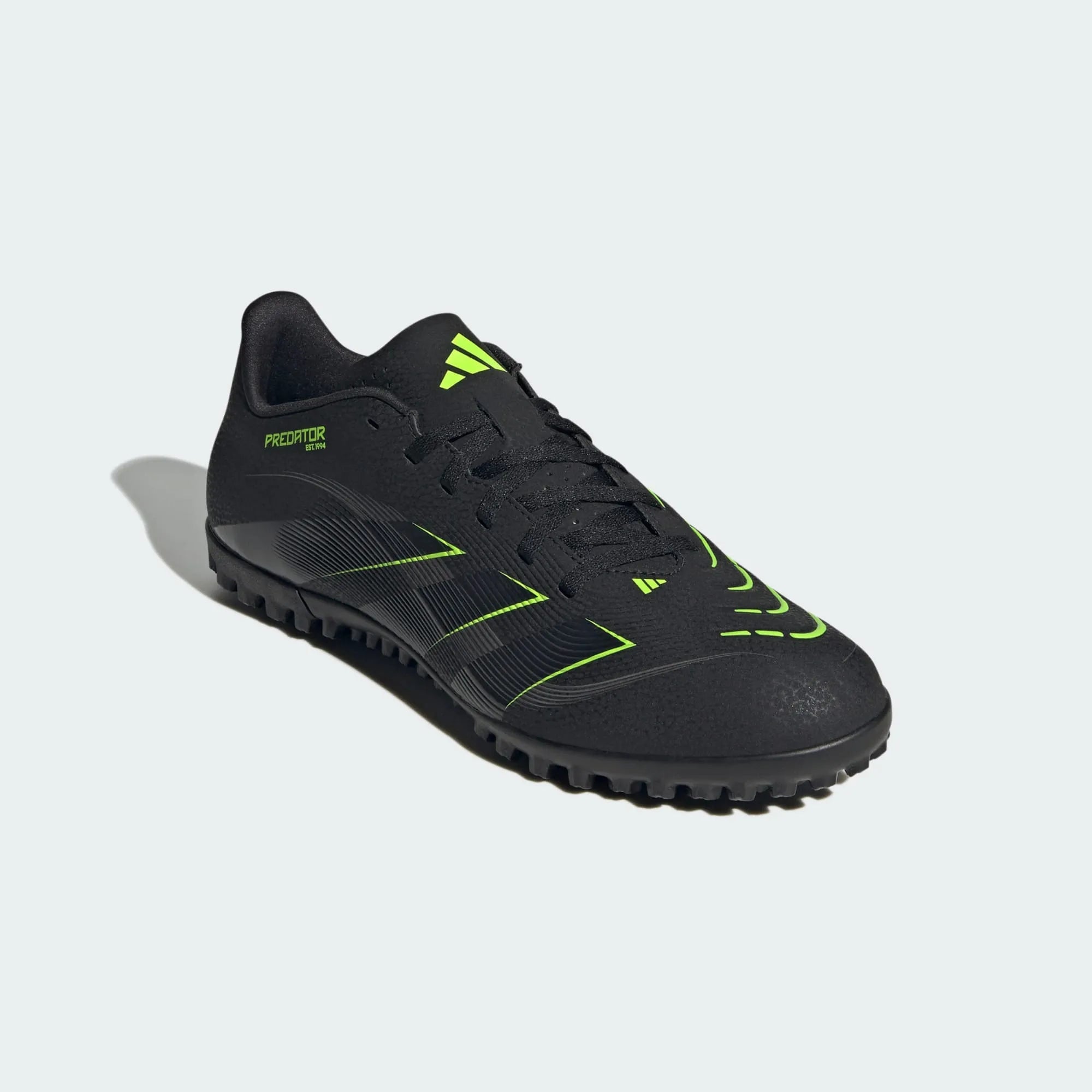 Tenis Adidas Predator Club TF